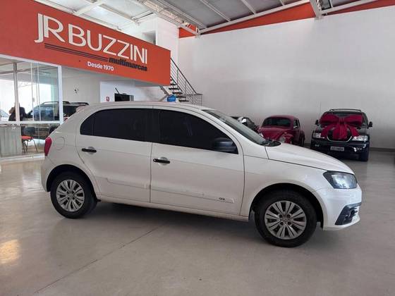 VOLKSWAGEN GOL 1.0 12V MPI TOTALFLEX TRENDLINE 4P MANUAL VOLKSWAGEN GOL 1.0 12V MPI TOTALFLEX TRENDLINE 4P MANUAL
